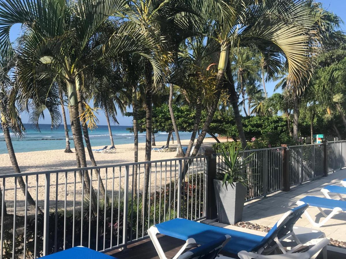 Отель Courtyard By Marriott Bridgetown, Barbados Экстерьер фото