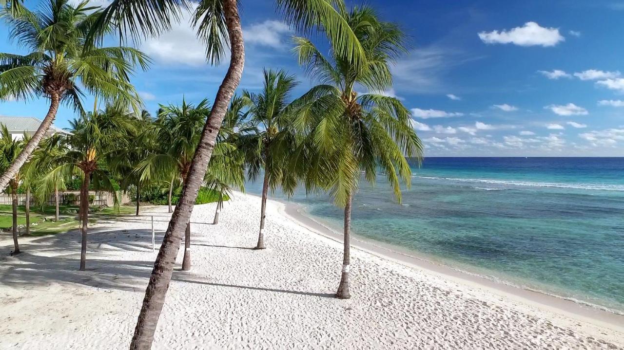 Отель Courtyard By Marriott Bridgetown, Barbados Экстерьер фото